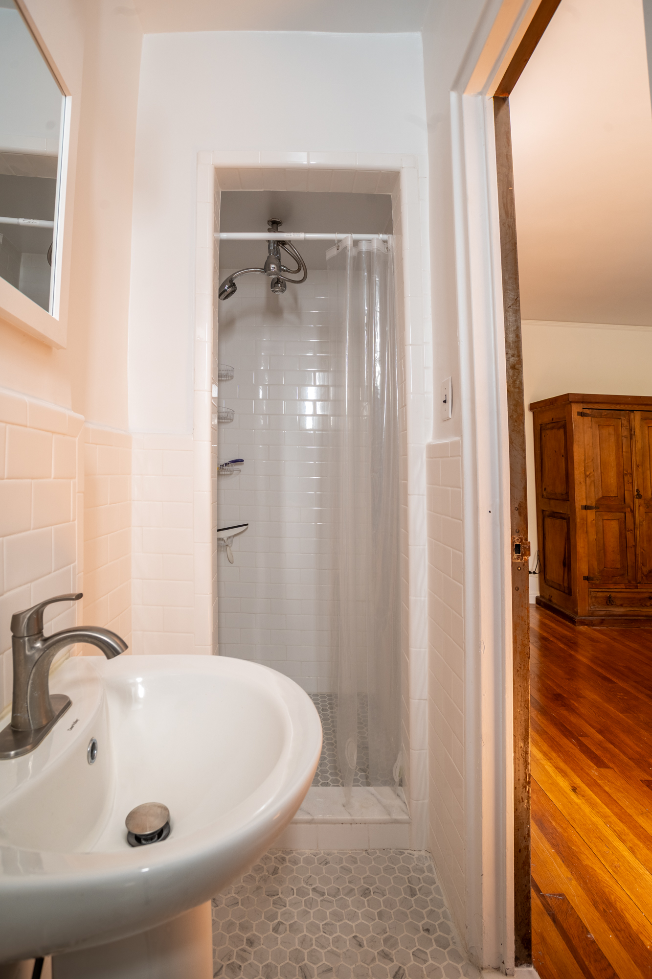 30 Bogardus Place, Unit 2C Manhattan, NY 10040 - Photo 10 of 20 Gallery Image 10
