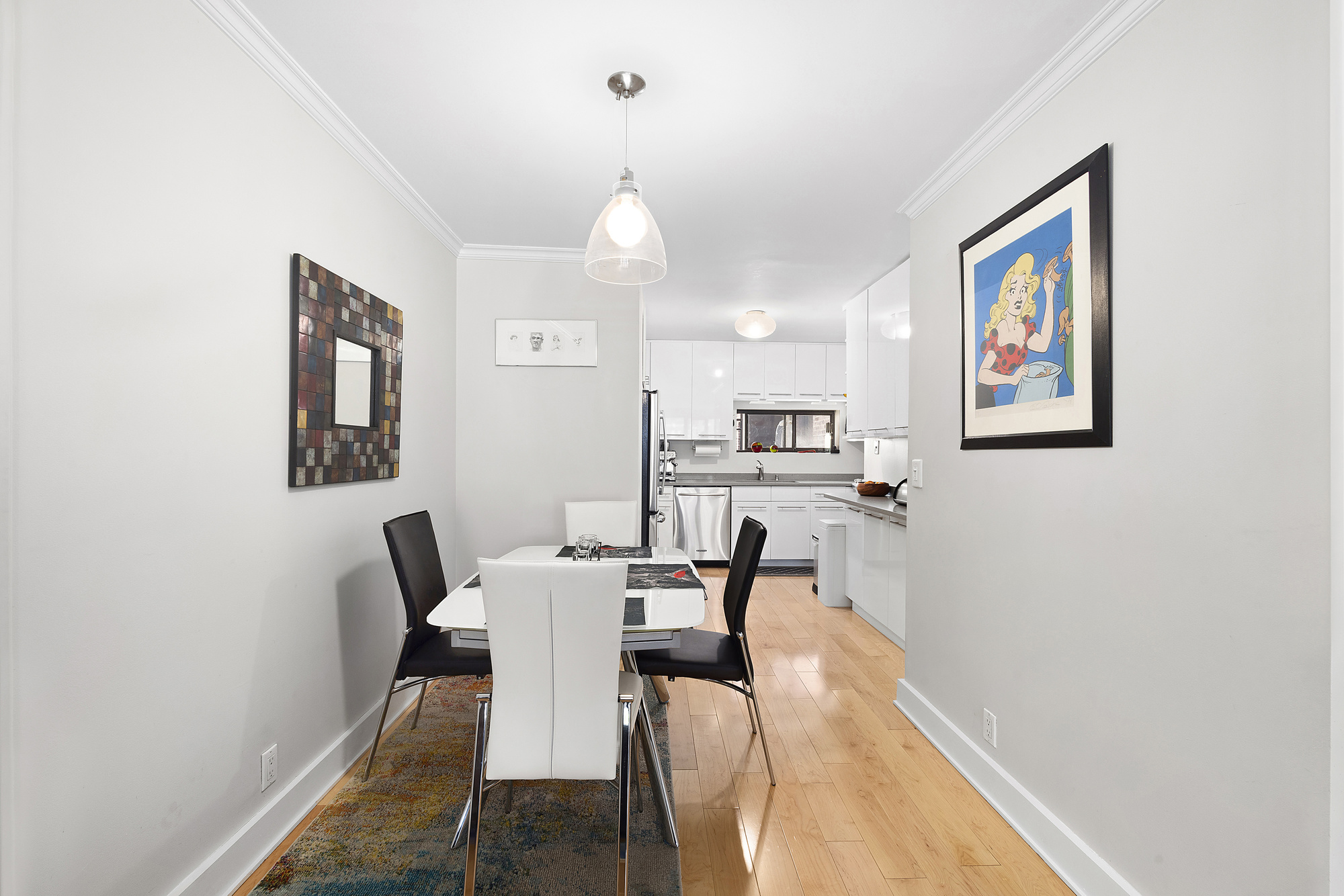 211 West 71st Street, Unit 7A Manhattan, NY 10023 - Photo 4 of 9