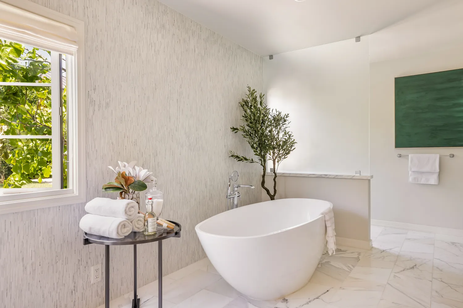 $6,999,000 | 14903 Pampas Ricas Boulevard, Pacific Palisades, CA 90272