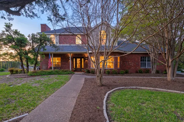 $1,800,000 | 604 Furlong Drive, Austin, TX 78746