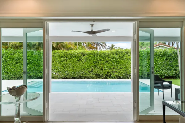$1,800,000 | 9511 Southwest 93rd Street, Miami, FL 33176
