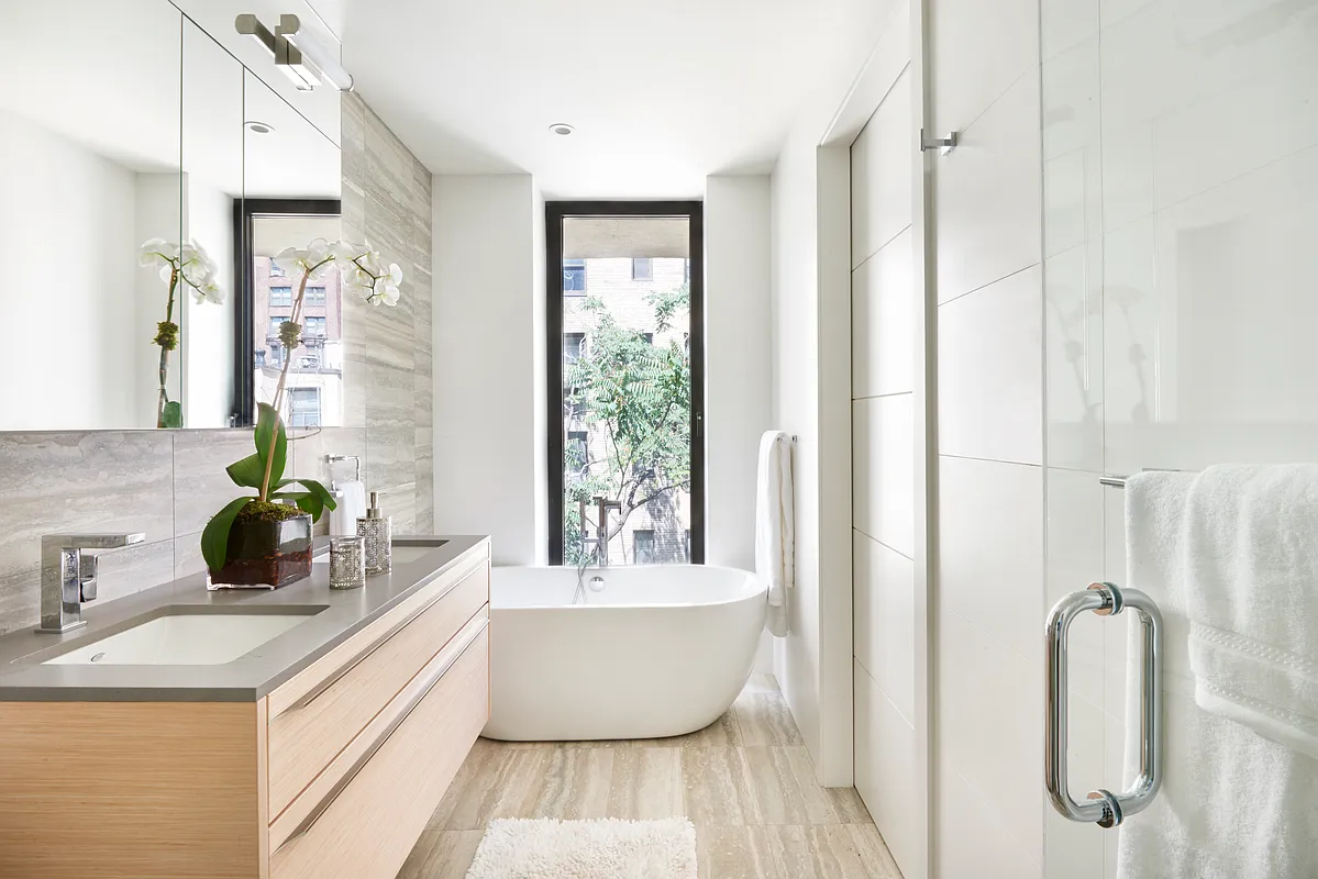 323 East 52nd Street, Unit PH Manhattan, NY 10022 - Photo 6 of 15