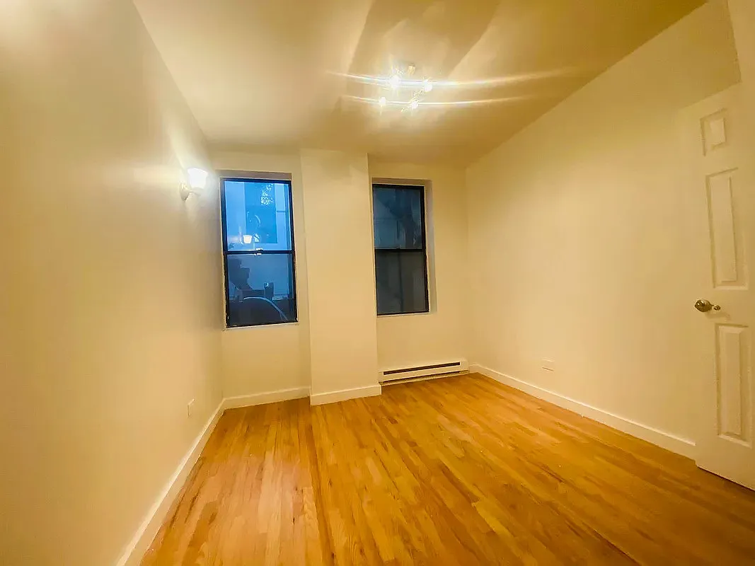 102 West 29th Street, Unit 2 Manhattan, NY 10001 - Photo 11 of 21