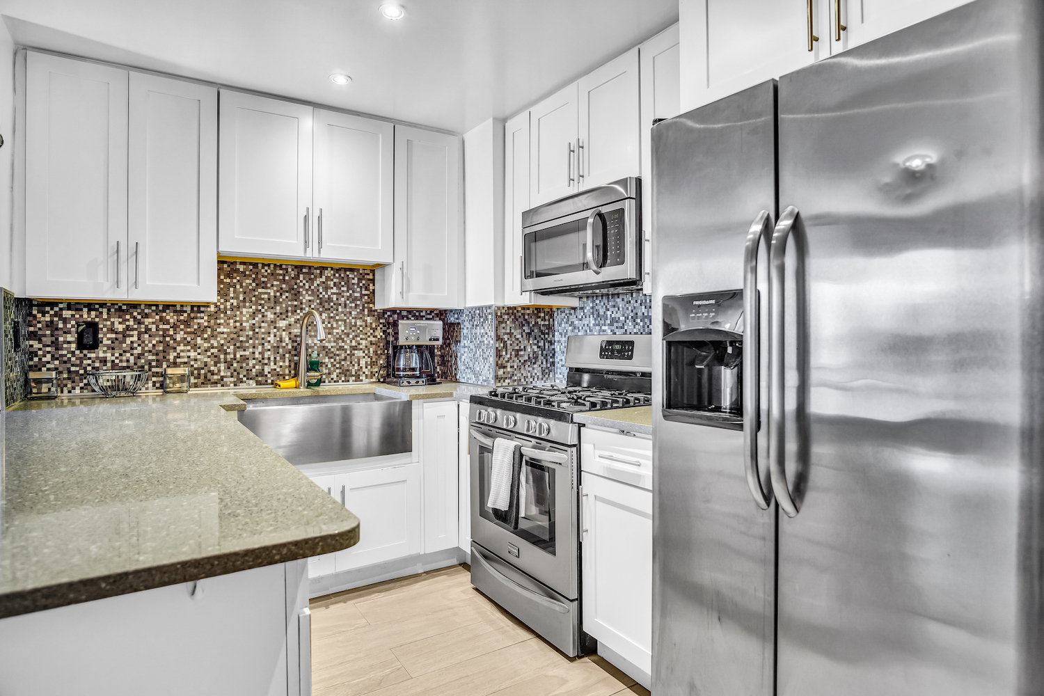 5800 Arlington Avenue, Unit 18N Bronx, NY 10471 - Photo 2 of 13