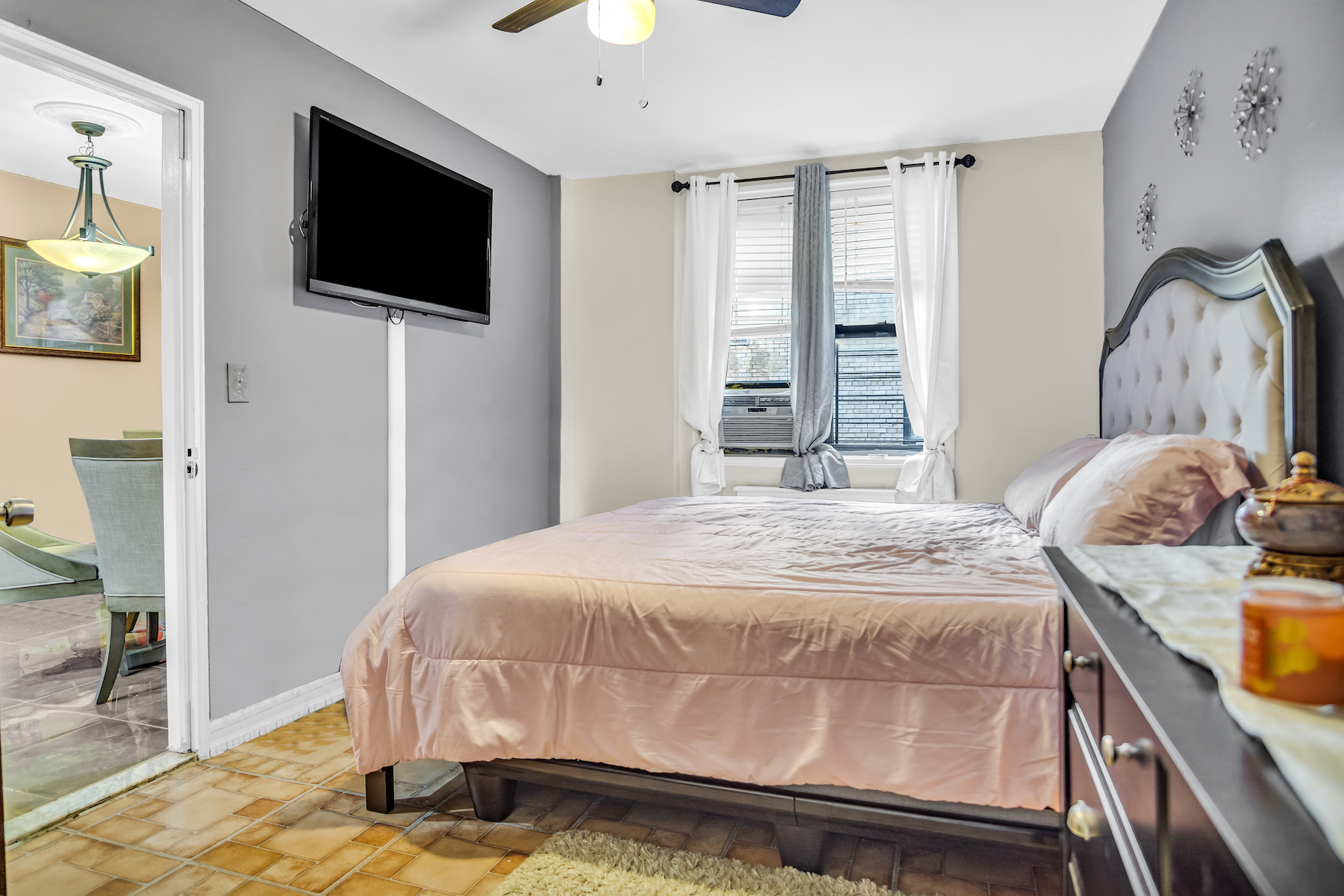 3119 Bailey Avenue, Unit 3K Bronx, NY 10463 - Photo 5 of 7