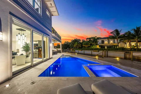 $8,895,000 | 12898 Shore Drive, Palm Beach Gardens, FL 33410
