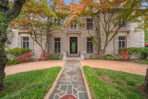 Contact Agent | 3130 Woodland Drive Northwest, Washington, DC 20008