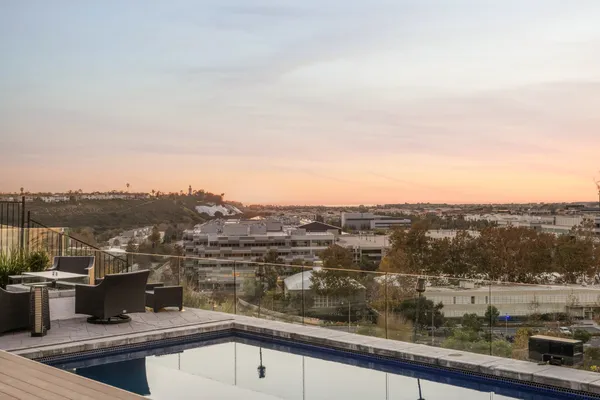 $3,495,000 | 6592 Kentwood Bluffs Drive, Los Angeles, CA 90045