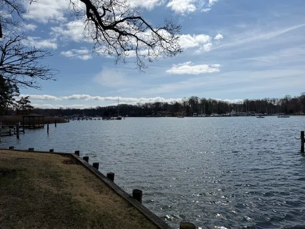 $2,500,000 | 3815 Outrigger Drive, Edgewater, MD 21037