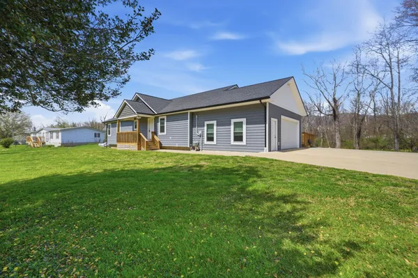 $899,000 | 135 Brandywine Place, Elizabethton, TN 37643