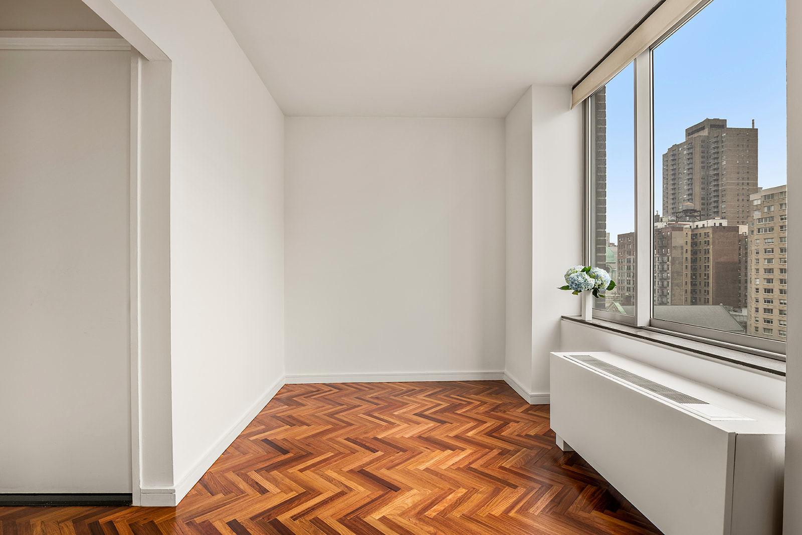 360 East 88th Street, Unit 10A Manhattan, NY 10128 - Photo 2 of 7 a view of a bedroom
