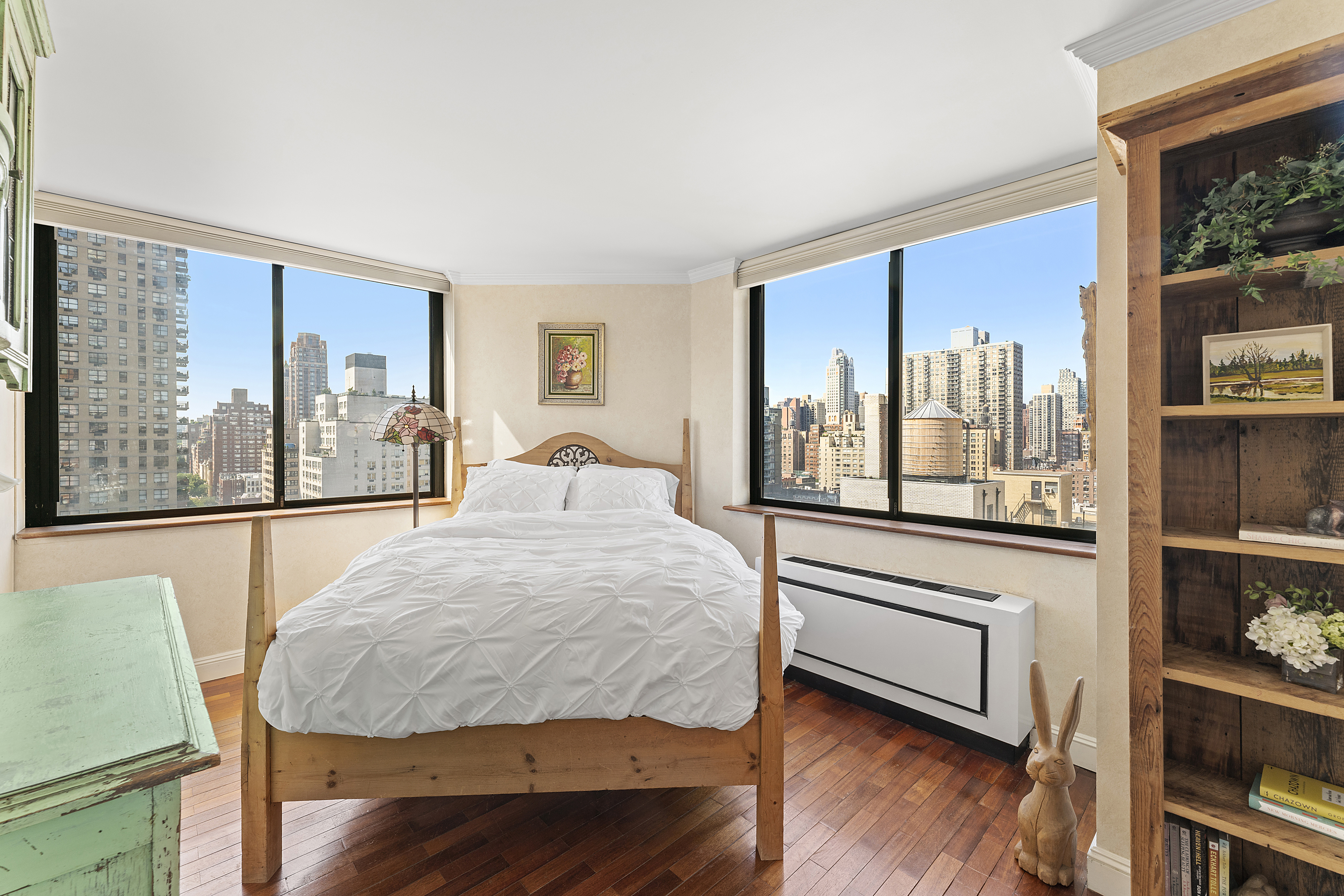 330 East 75th Street, Unit 17A Manhattan, NY 10021 - Photo 8 of 15