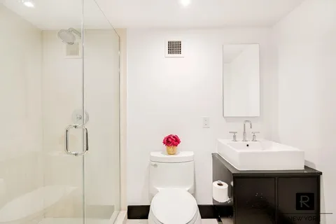 $1,100,000 | 254 Park Avenue South, Unit 3L | Flatiron