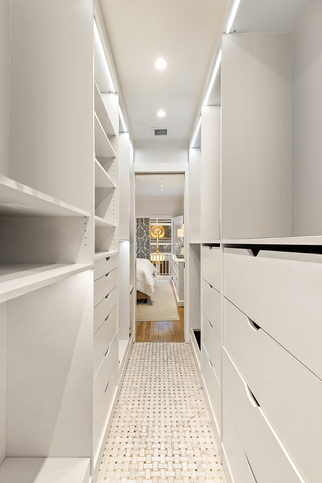 14 East 68th Street, Unit B Manhattan, NY 10065 - Photo 14 of 22
