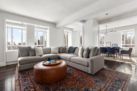 $5,295,000 | 25 Central Park West, Unit 27J | Upper West Side