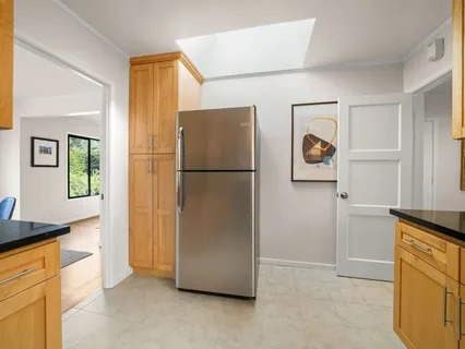 $1,595,000 | 3427-3429 Lincoln Way, San Francisco, CA 94122