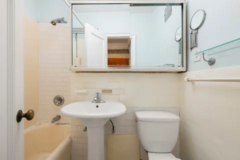 $365,000 | 20 West 72nd Street, Unit 1403 | Upper West Side