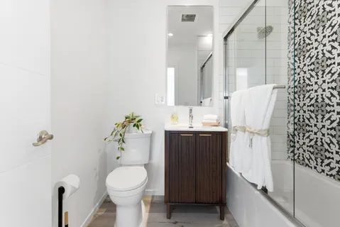$899,000 | 4138 Normal Avenue, Los Angeles, CA 90029