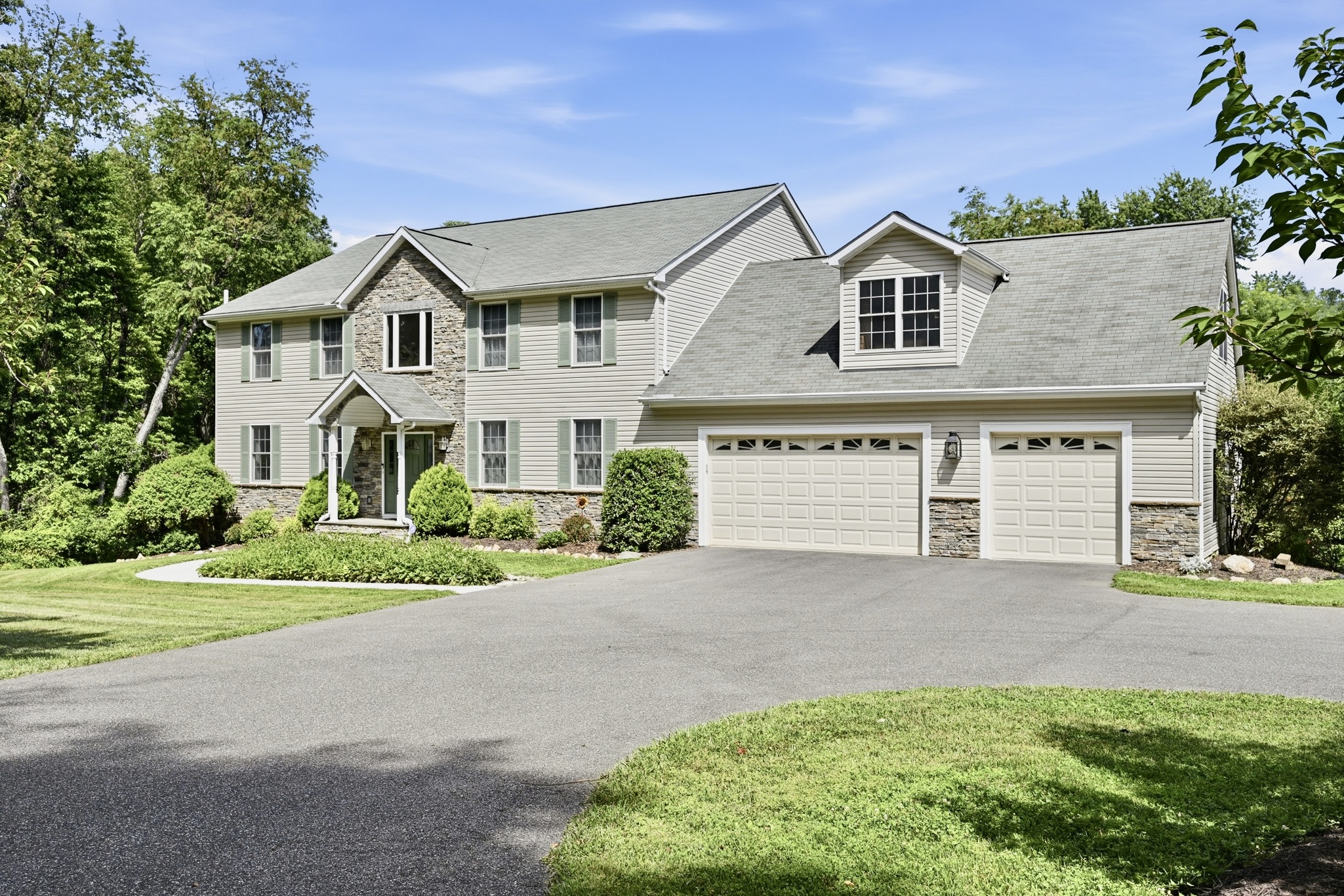 14280 Triadelphia Mill Road Dayton, MD 21036 - Photo 1 of 40