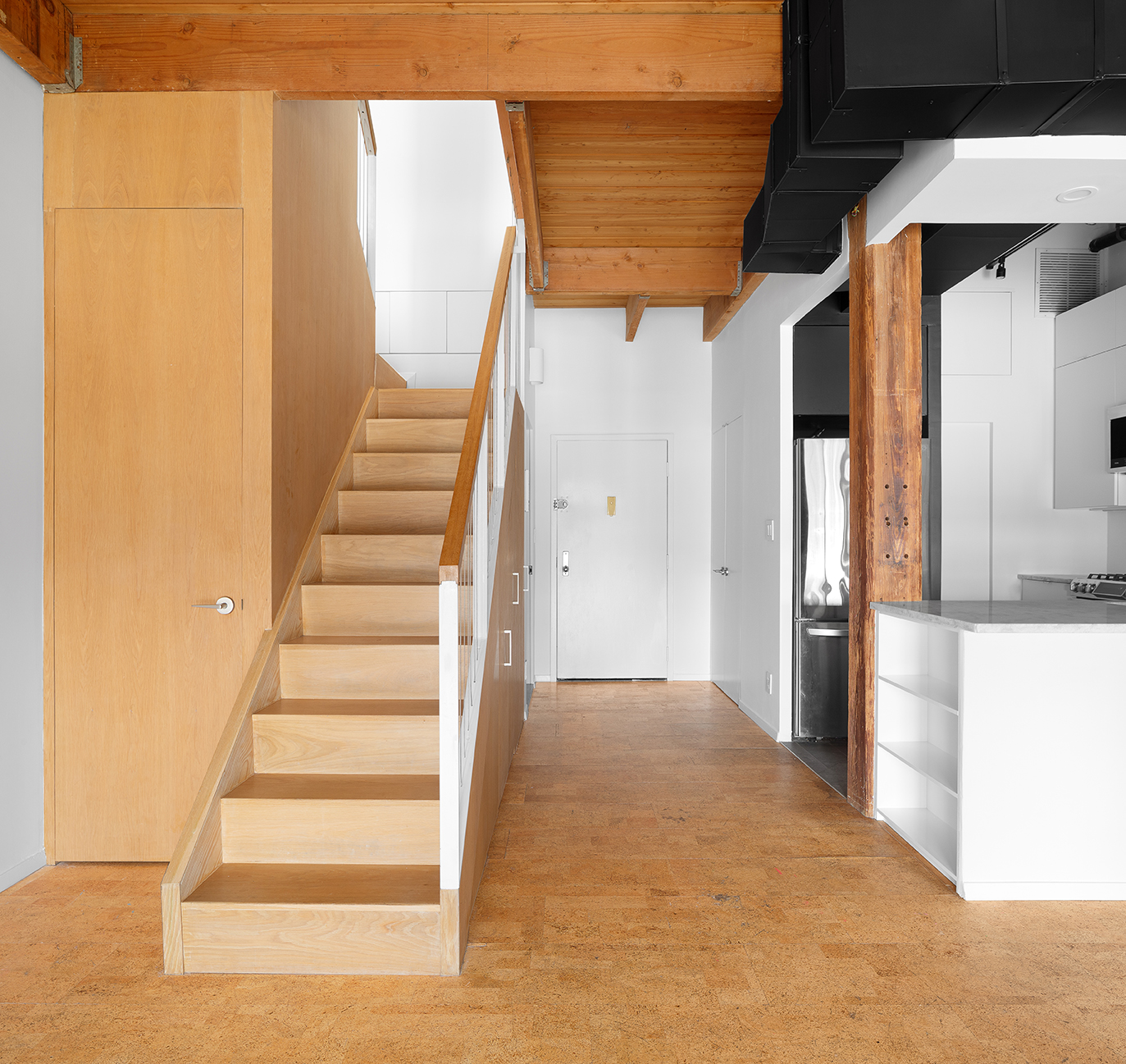 376 President Street, Unit 4D Brooklyn, NY 11231 - Photo 8 of 18 a view of an entryway with staircase