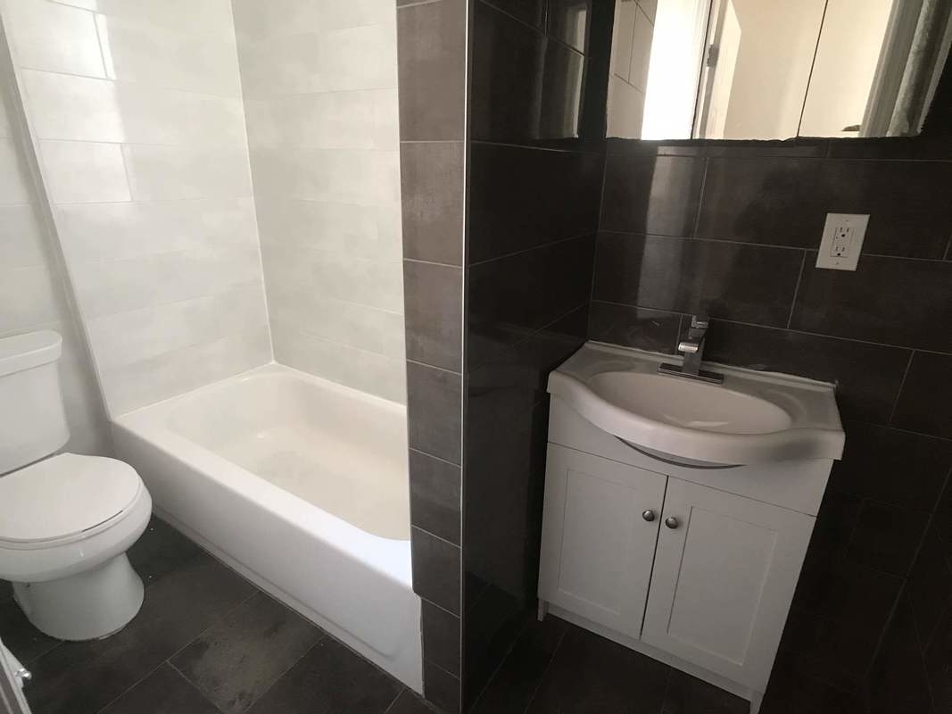 10 Vermilyea Avenue, Unit 2A Manhattan, NY 10040 - Photo 7 of 8