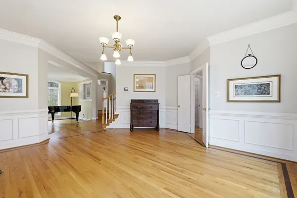 $2,200,000 | 182 River Park Drive, Great Falls, VA 22066