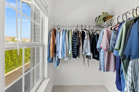 $485,000 | 21762 Dragons Green Square, Ashburn, VA 20147