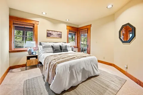 $3,395,000 | 8401 Jake Teeter Drive, Truckee, CA 96161