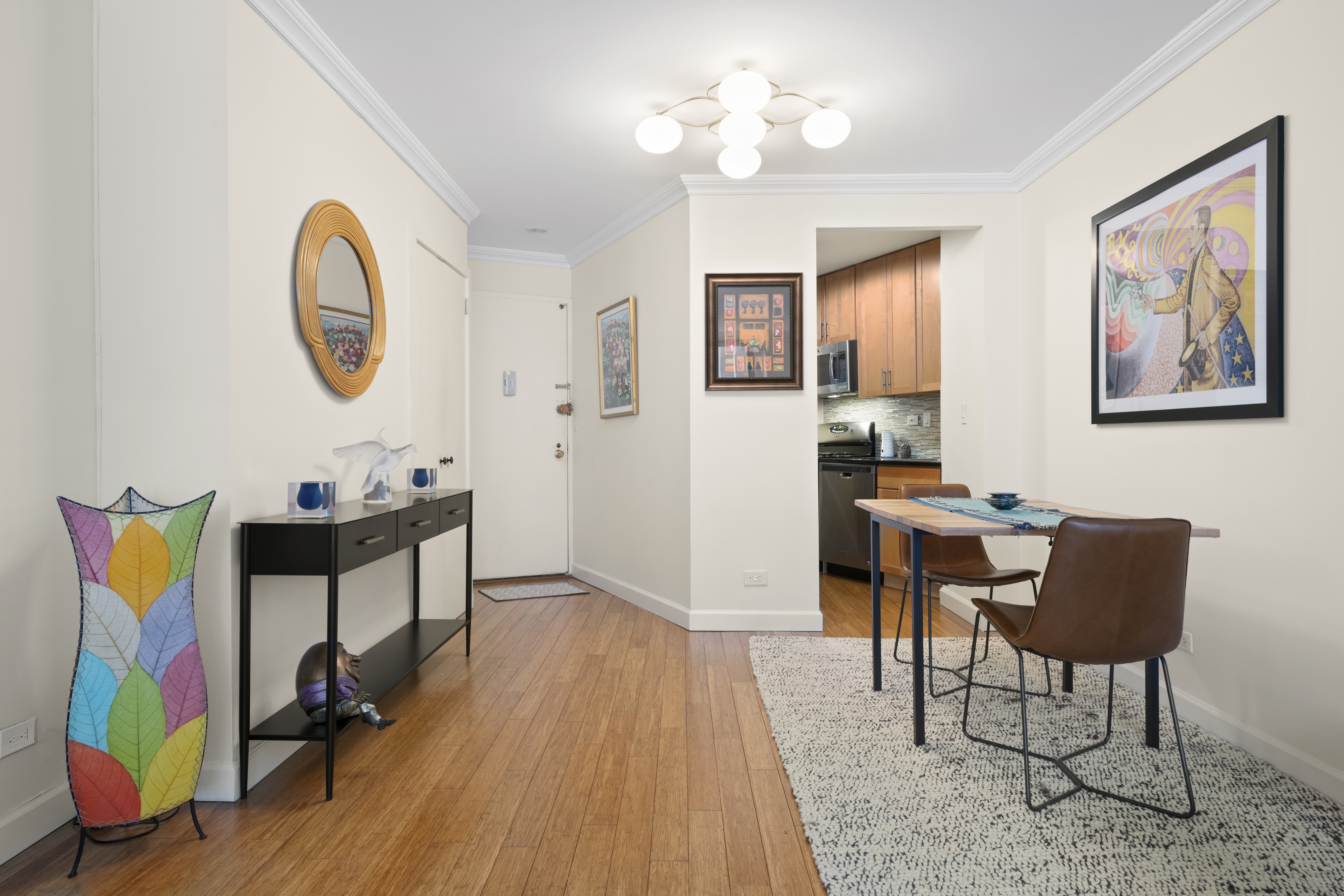 2025 Broadway, Unit 15C Manhattan, NY 10023 - Photo 3 of 12