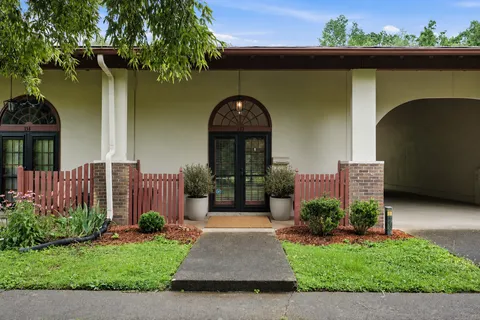 $199,000 | 214 Old Hickory Boulevard, Unit 133, Nashville, TN 37221