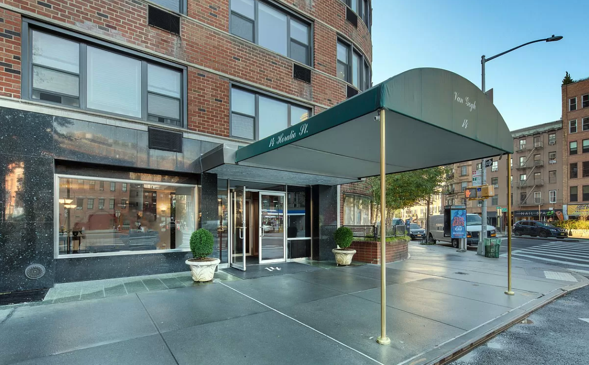 14 Horatio Street, Unit 11F Manhattan, NY 10014 - Photo 15 of 16 a view of a building with sitting area