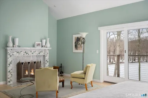 $2,495,000 | 215 South Lake Drive, Stamford, CT 06903