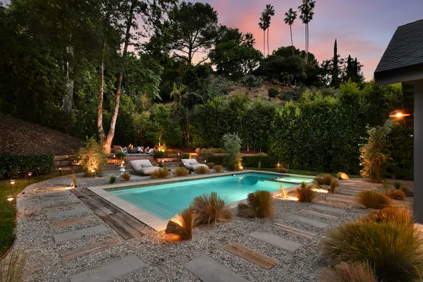 $3,350,000 | 3721 Woodcliff Road, Sherman Oaks, CA 91403