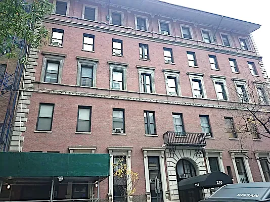 $6,900 | 210 West 16th Street, Unit 1G | Chelsea