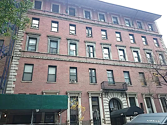 210 West 16th Street, Unit 1G Manhattan, NY 10011 - Photo 9 of 11