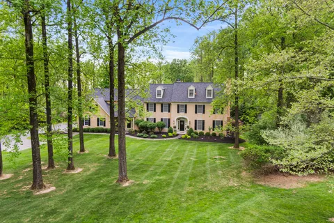 $2,100,000 | 14 Great Woods Lane, Malvern, PA 19355