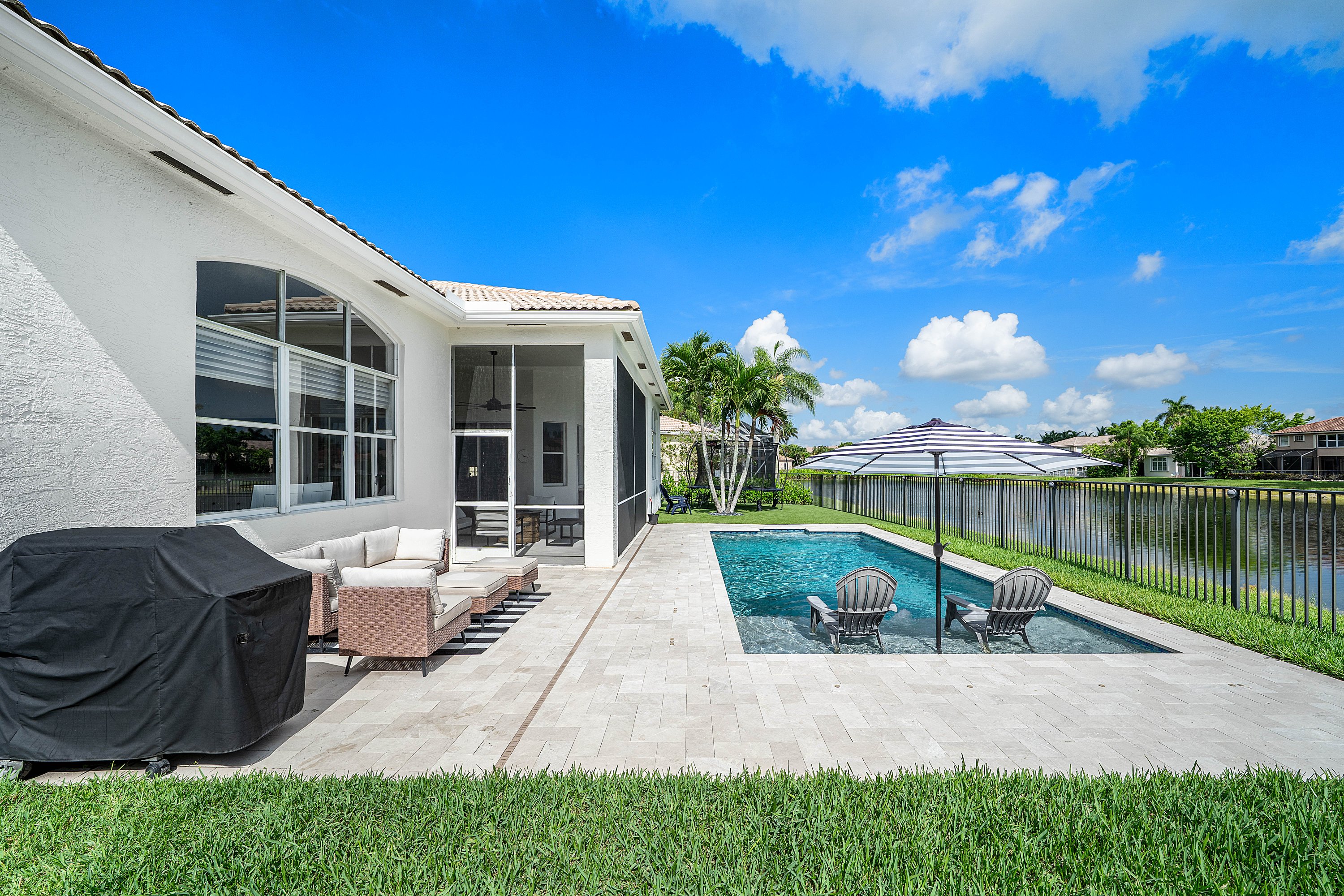11153 Sandyshell Way Boca Raton, FL 33498 - Photo 10 of 17