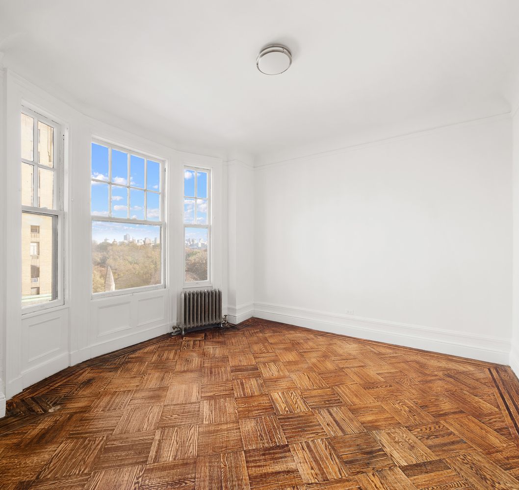 50 Central Park West, Unit 8BB Manhattan, NY 10023 - Photo 10 of 28 a view of an empty room with a window