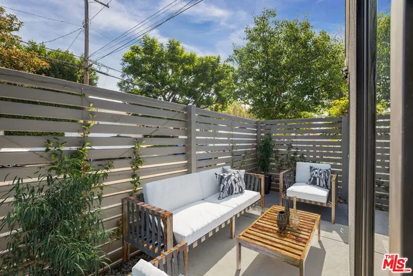 $5,995 | 535 Beloit Avenue, Los Angeles, CA 90049