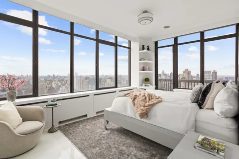 $8,950,000 | 422 East 72nd Street, Unit 40B/41AB | Lenox Hill