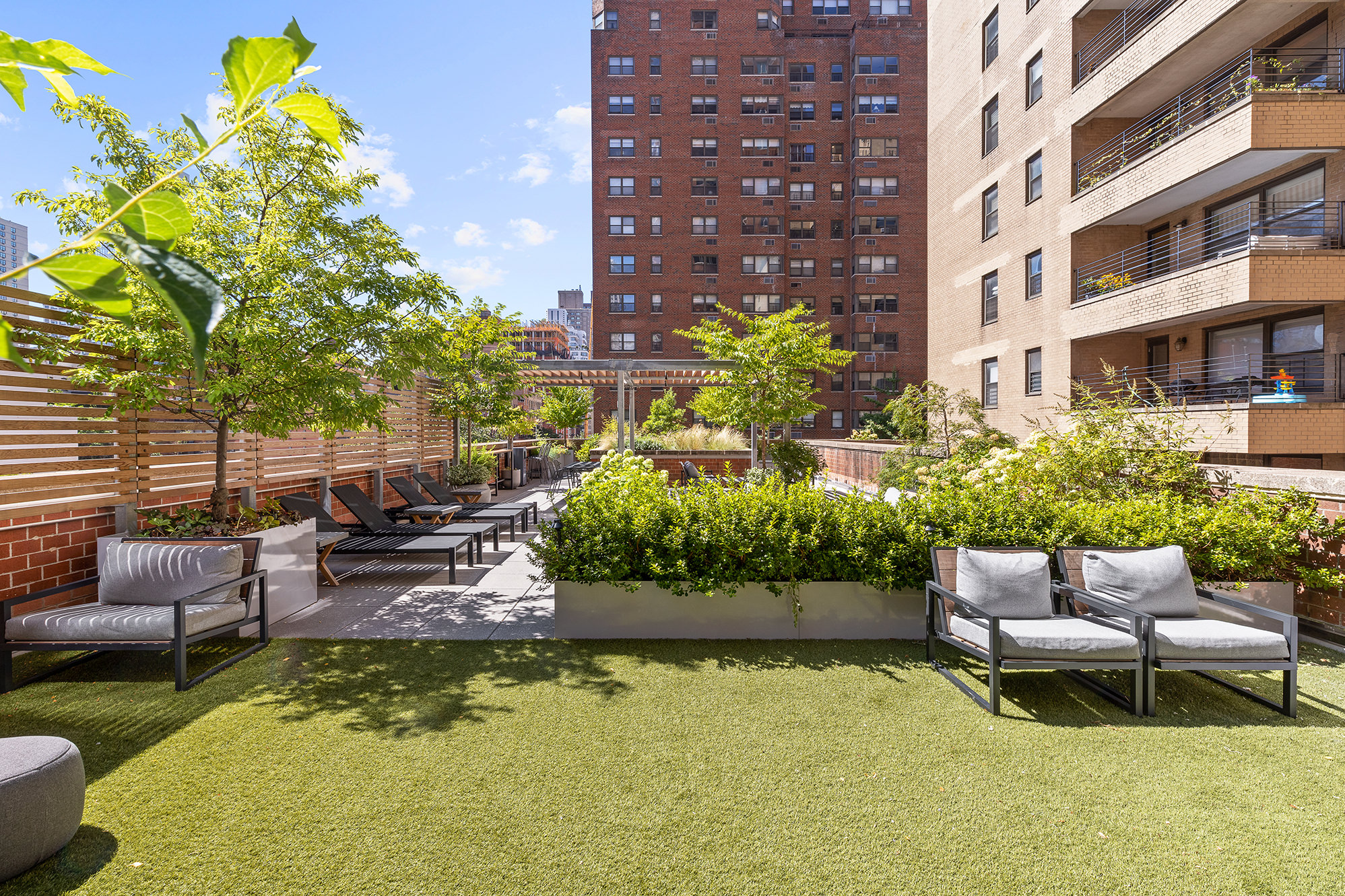188 East 78th Street, Unit 23B Manhattan, NY 10075 - Photo 22 of 25