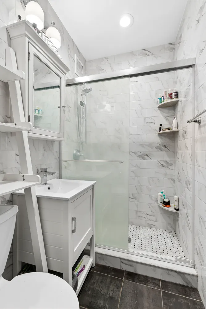 $699,000 | 458 West 23rd Street, Unit 3A | Chelsea