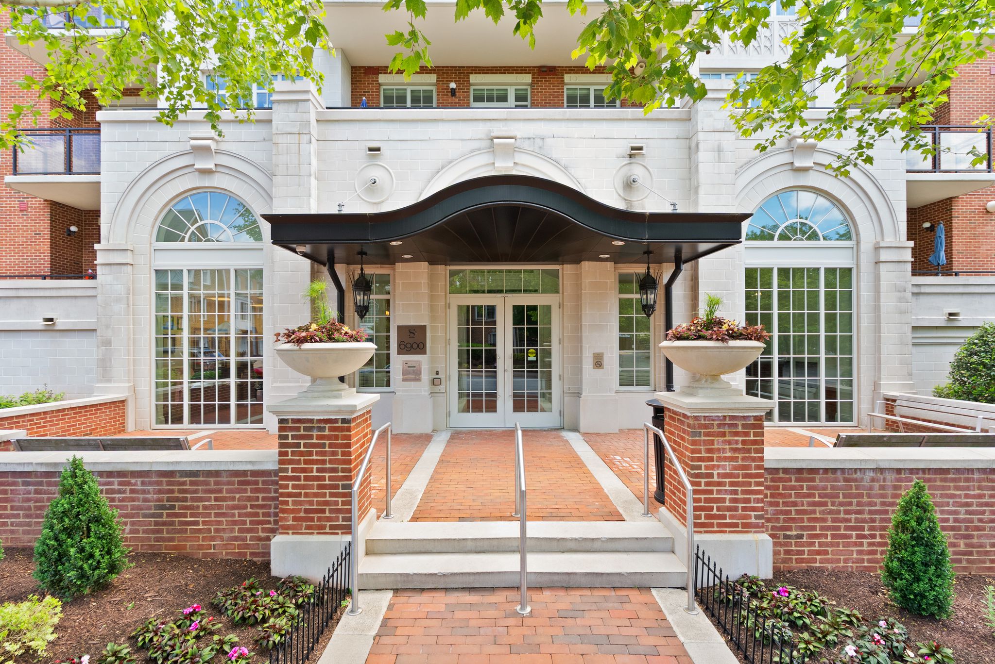 6900 Fleetwood Road, Unit 415 McLean, VA 22101 - Photo 3 of 51
