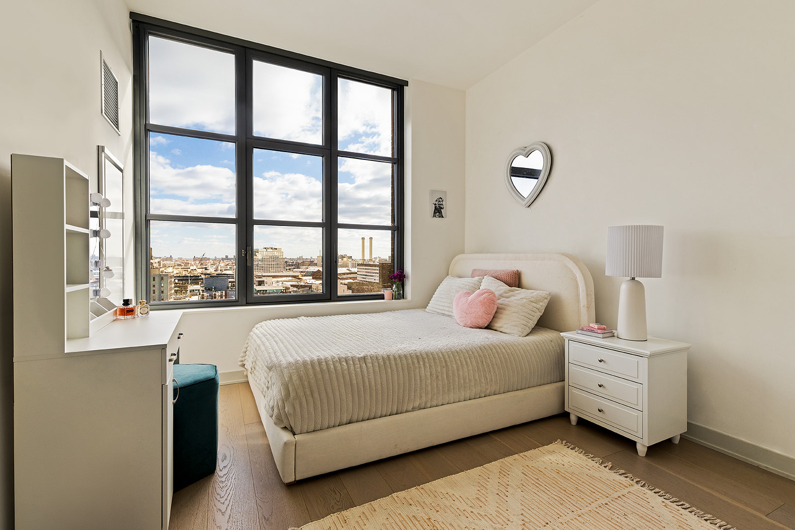 180 Front Street, Unit 11E Brooklyn, NY 11201 - Photo 8 of 22