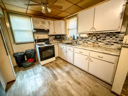 $100,000 | Address Upon Request, Calumet Park, IL 60827