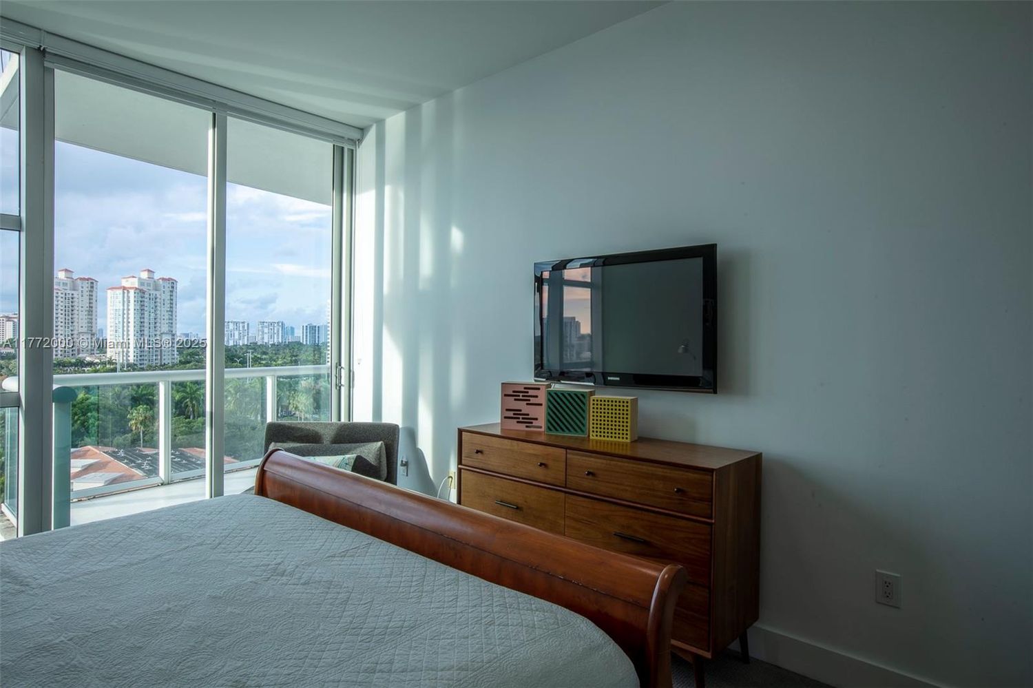 3131 Northeast 188th Street, Unit 21002 Aventura, FL 33180 - Photo 17 of 26