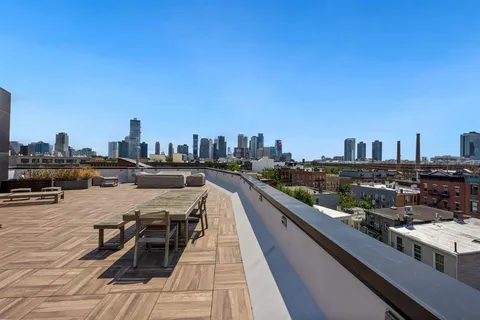 $999,000 | 367 3rd Street, Unit 202, Jersey City, NJ 07302