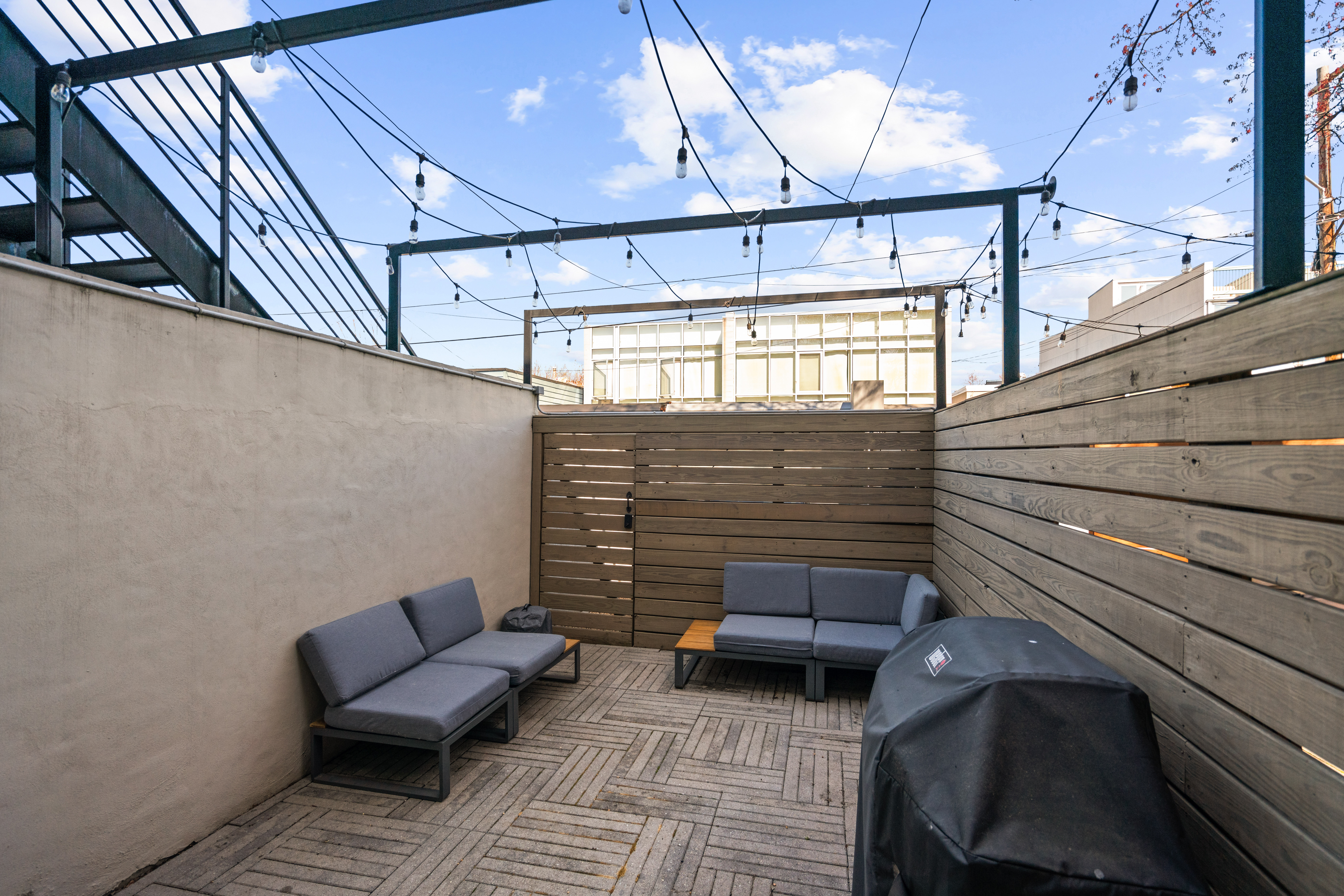 445 Ridge Street Northwest Washington, DC 20001 - Photo 36 of 43 a view of sitting area with furniture