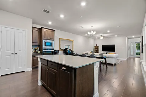 $3,250 | 3710 Prague Mews, Dallas, TX 75236