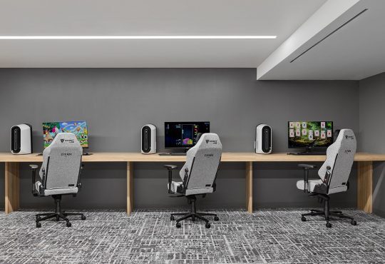 46-30 Center Boulevard, Unit 1102 Queens, NY 11109 - Photo 20 of 26 a view of workspace with windows